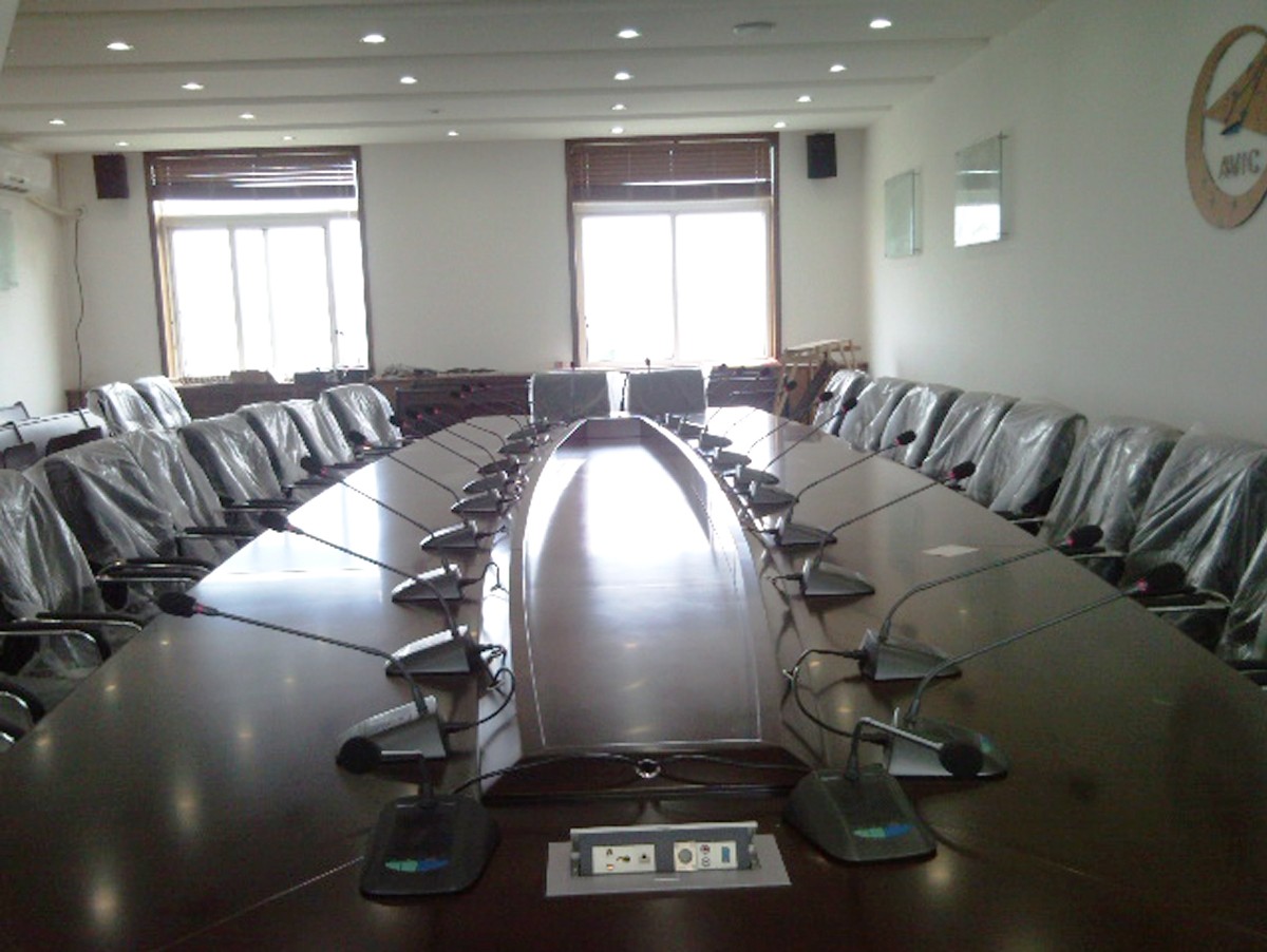 贵州双阳飞机制造厂厂务会议室02