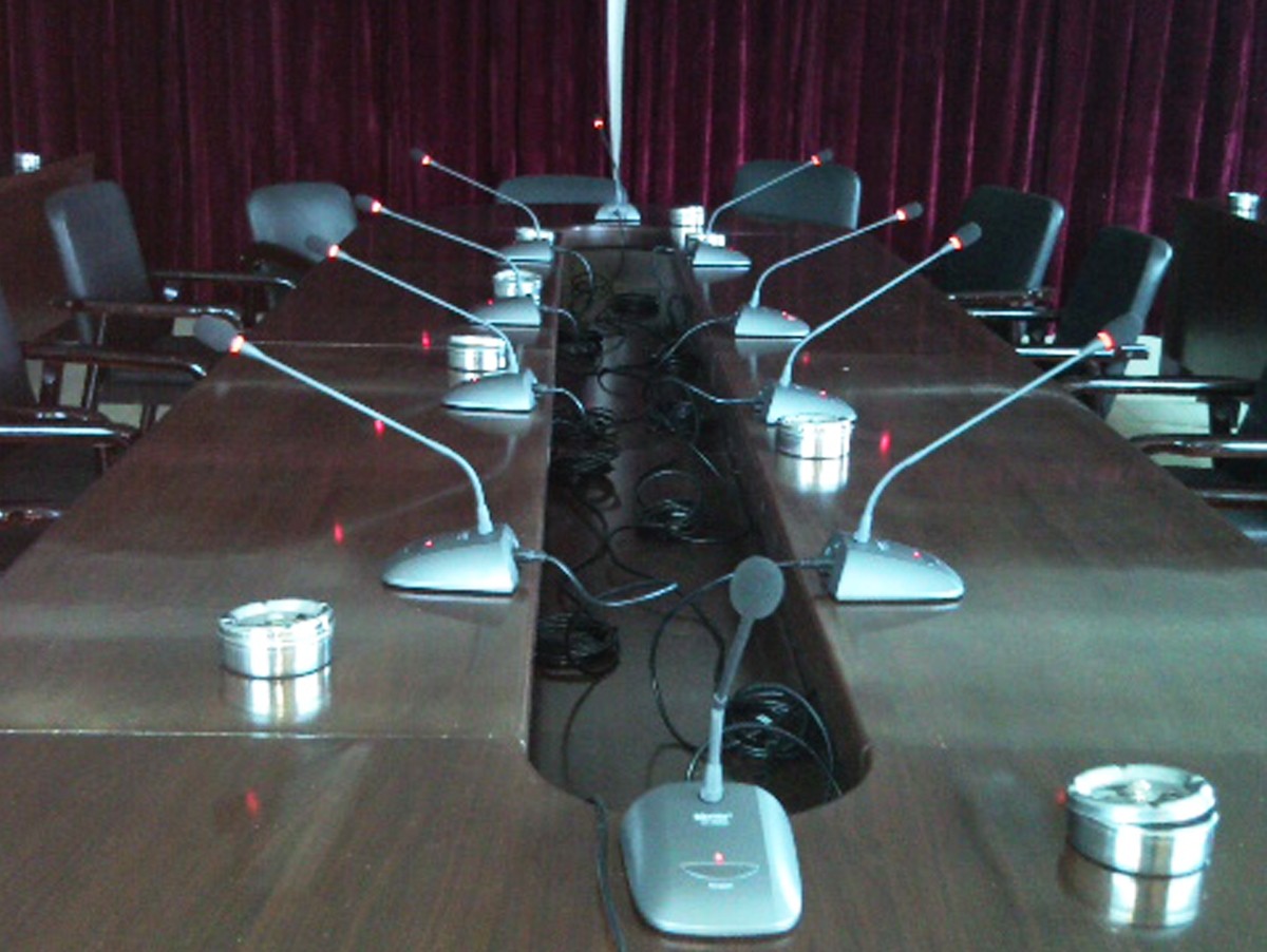 网站六枝特区政府宾馆会议室06